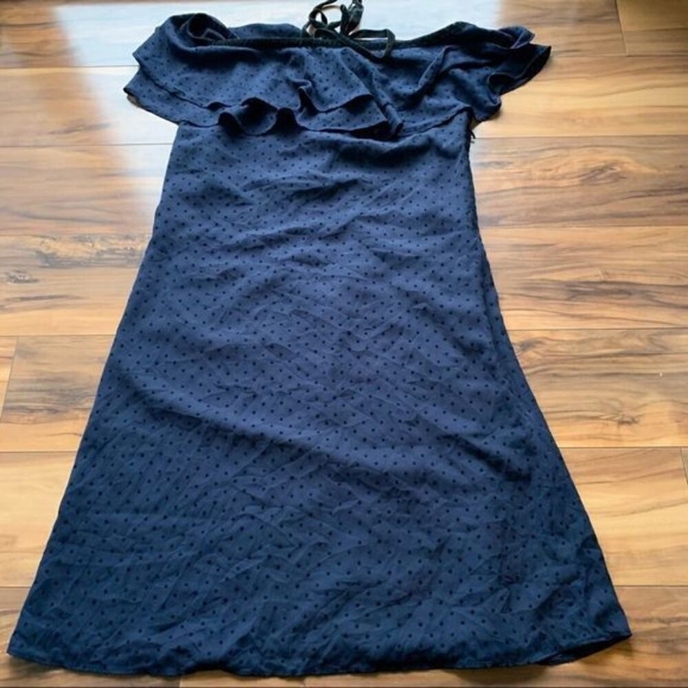 Current air off shoulder dress S